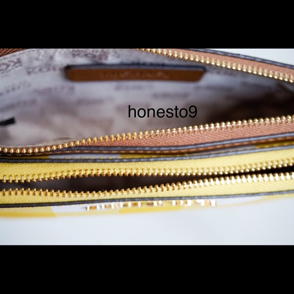 Michael Kors Wristlet Yellow Brown White Gingham - Picture 7 of 8